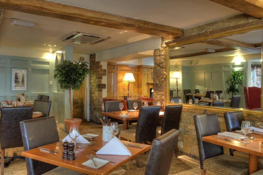 The Deddington Arms Hotel Eksteriør billede